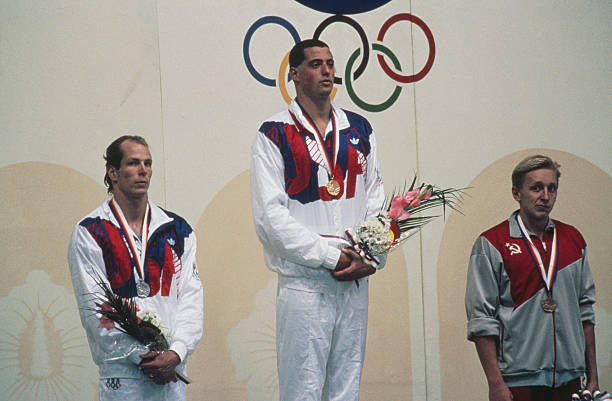 游泳比賽文案怎么寫？越短越精彩！