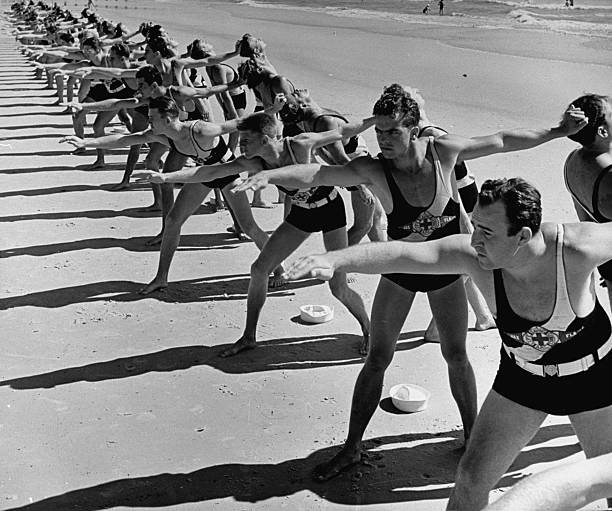 游泳新星崛起：青年錦標(biāo)賽精彩視頻集錦