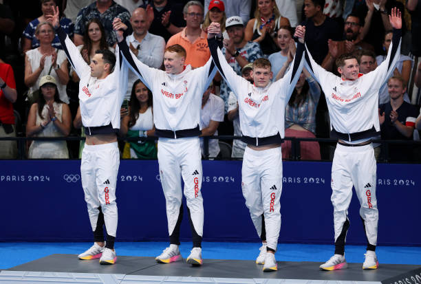 寶寶游泳時(shí)間表：從月齡角度分析最佳選擇