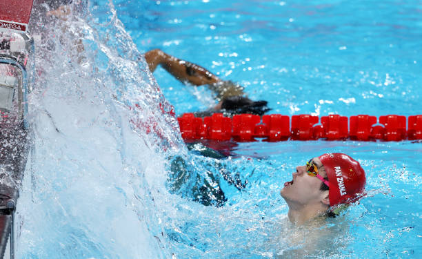 青少年游泳達(dá)標(biāo)成績1500米標(biāo)準(zhǔn)詳解：如何科學(xué)訓(xùn)練與達(dá)標(biāo)