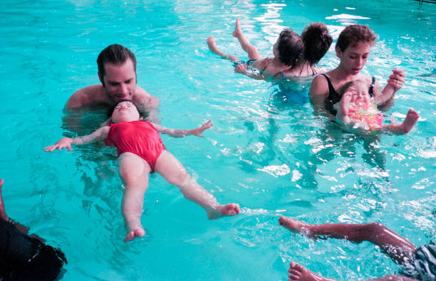 游泳救生員考試評(píng)分標(biāo)準(zhǔn)：如何獲得高分通過(guò)？