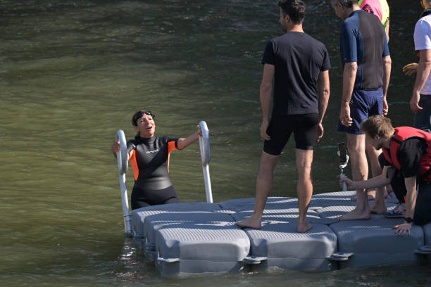 泳池衛(wèi)生隱患多，穿對內(nèi)衣能有效預(yù)防婦科問題