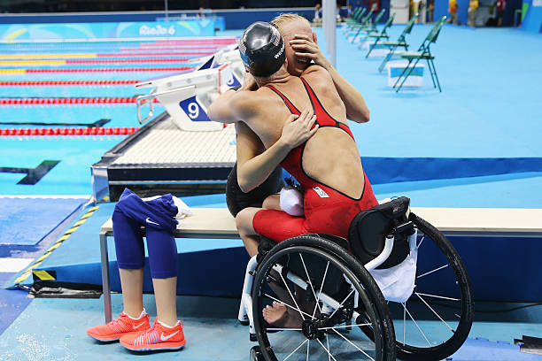 自由泳、蝶泳、蛙泳、仰泳：哪種泳姿游得最快？