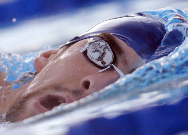 游泳比賽成績(jī)單模板：適用于自由泳、蛙泳、蝶泳等各類泳姿