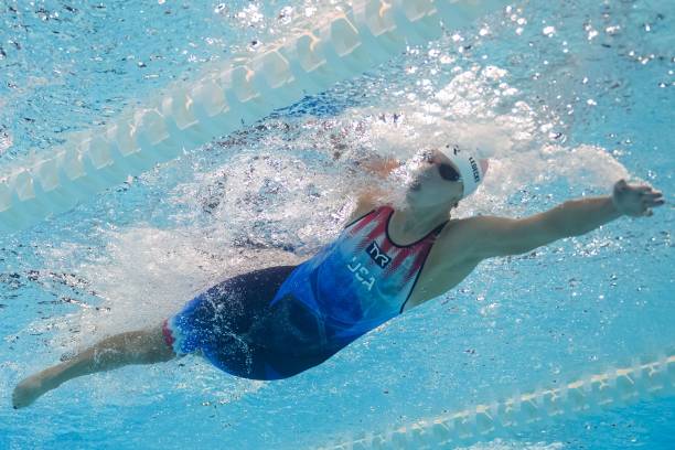 戴泳帽不僅能保護頭發(fā)，還能提升游泳表現(xiàn)