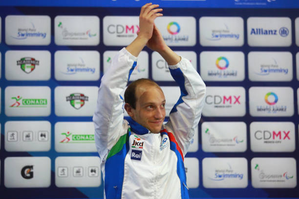 蛙泳腿部動(dòng)作練習(xí)方法：從陸上訓(xùn)練到水中實(shí)踐