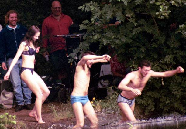 海水中的病原體：游泳后可能出現(xiàn)的健康問(wèn)題