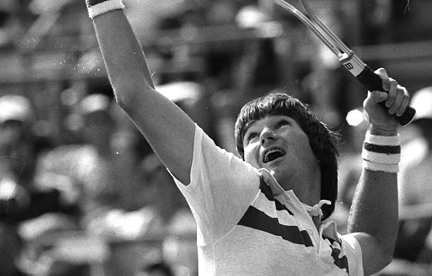 網(wǎng)球裙實(shí)用指南：輕松攜帶網(wǎng)球的技巧