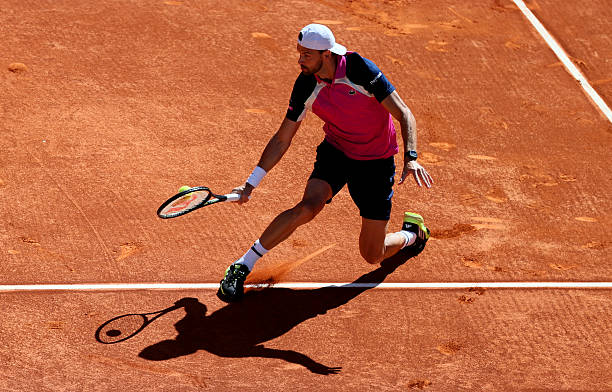 板式網(wǎng)球場地尺寸規(guī)范：國際標(biāo)準(zhǔn)是多少米？