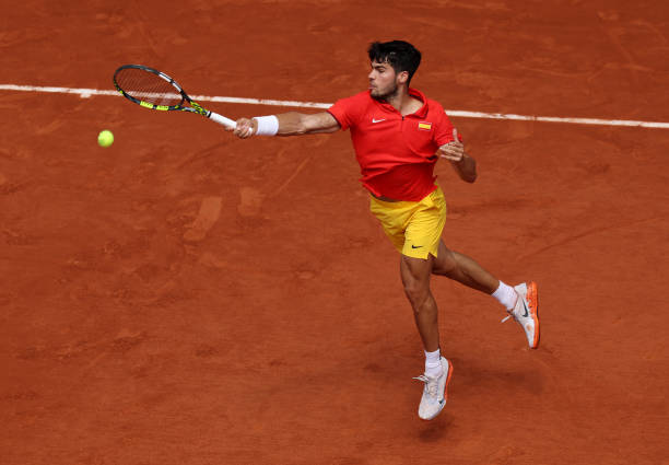 發(fā)球技巧大揭秘：提升速度與精準(zhǔn)度的關(guān)鍵