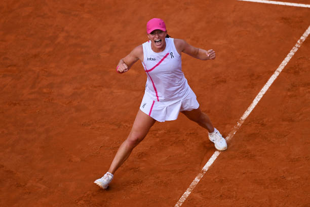 拉夫拉蒂諾娃的勵志人生：如何從鐵幕背后走向世界之巔