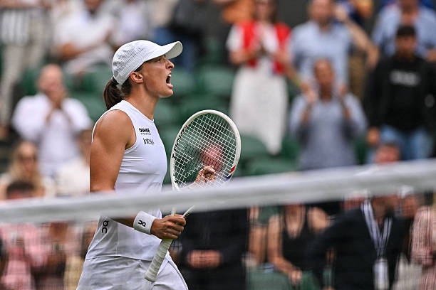 網(wǎng)球免費直播回放視頻在線觀看與現(xiàn)實網(wǎng)球運動的對比