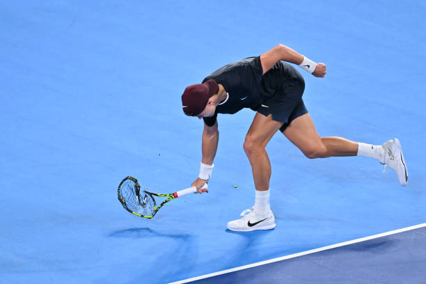 傷病與回歸：王亞凡的運(yùn)動(dòng)生涯挑戰(zhàn)