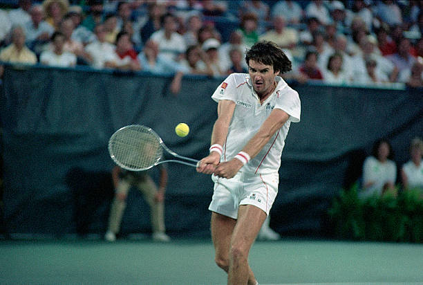 法國(guó)網(wǎng)球公開(kāi)賽：紅土之巔的榮耀與挑戰(zhàn)