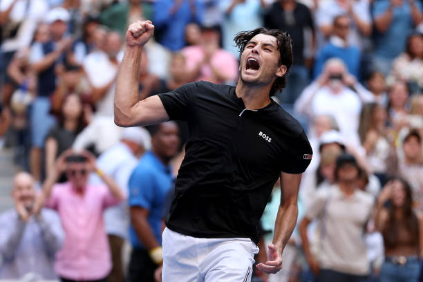 法網(wǎng)男單冠軍獎(jiǎng)金再創(chuàng)新紀(jì)錄，2023年達(dá)多少？