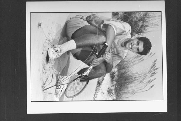 暖心時(shí)刻：德約科維奇賽場(chǎng)內(nèi)外的慈善事業(yè)與粉絲互動(dòng)