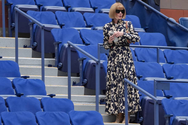 斯維亞泰克法網(wǎng)封后：一場(chǎng)青春風(fēng)暴的完美勝利