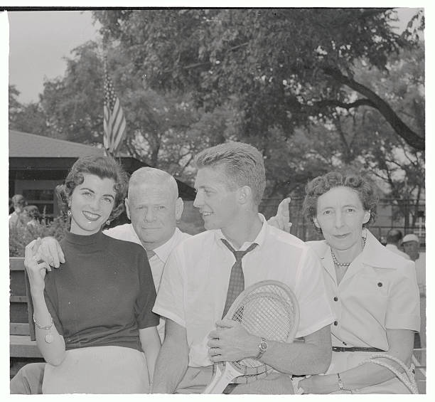 網(wǎng)球場建造必知：標(biāo)準(zhǔn)尺寸與劃線要求