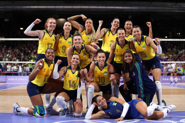 圖解排球站位與輪轉(zhuǎn)：團(tuán)隊(duì)配合的關(guān)鍵步驟