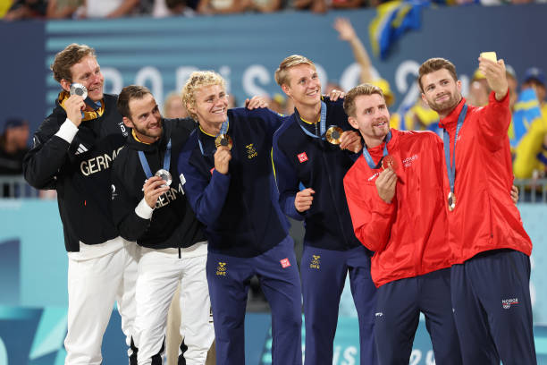 魏秋月平安生產(chǎn)，女排黃金一代再添喜事