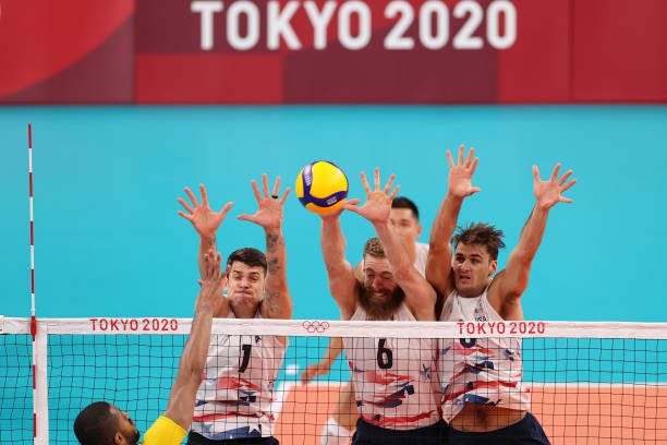 排球技術(shù)入門：掌握基礎(chǔ)動(dòng)作與戰(zhàn)術(shù)配合