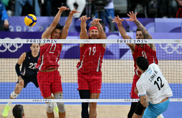 排球技術(shù)入門：五大基本動(dòng)作的詳細(xì)講解與練習(xí)方法