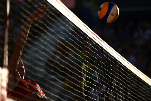 排球比賽中的站位輪換規(guī)則:從發(fā)球到得分的關(guān)鍵變化