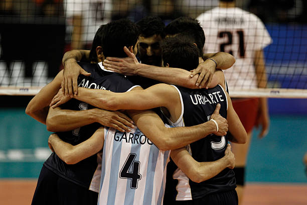 中考排球考試規(guī)則解讀：場(chǎng)地、器材與評(píng)分細(xì)則