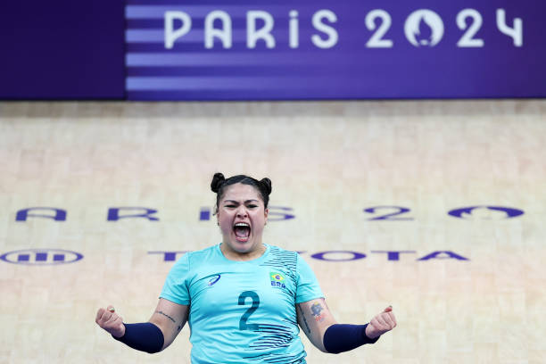 排球位置輪換圖解：6人制比賽的關(guān)鍵規(guī)則