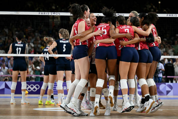 鄭益昕新浪微博曬美照，網(wǎng)友紛紛點贊：顏值與實力并存！