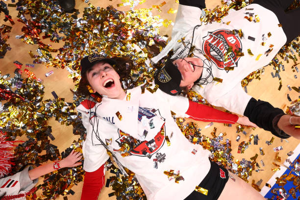 經(jīng)典永存！回顧排球女將大結(jié)局中的經(jīng)典臺詞與場景