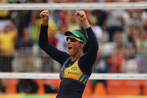 室內(nèi)排球與沙灘排球比賽時間有何不同？