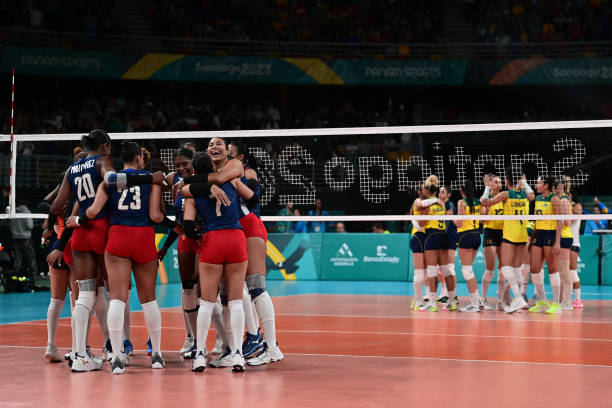 從對(duì)手到敬佩：岡察洛娃談2015年中國(guó)女排的強(qiáng)大