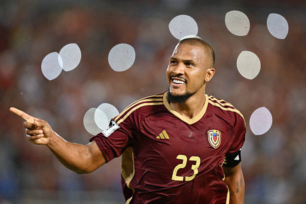 捷克世界杯奪冠之路：關(guān)鍵比賽與經(jīng)典瞬間