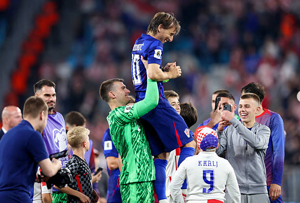 克羅斯雙響，德國(guó)7-1巴西比賽精彩回放