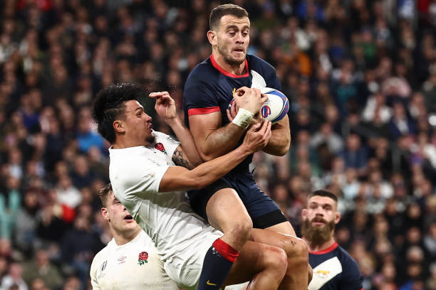 中印足球大戰(zhàn)：世界杯預(yù)選賽直播精彩回顧