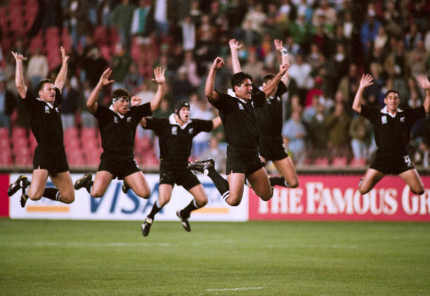 裁判爭議與VAR技術(shù)：亞洲區(qū)預(yù)選賽中的執(zhí)法問題分析