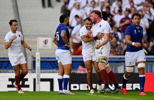 勝利女神杯：女足世界杯最高榮譽的象征